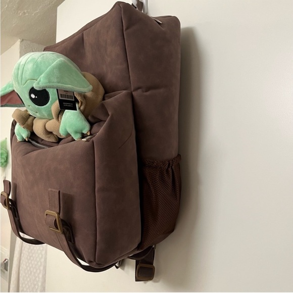 Rare Star Wars BABY YODA 🥺❤️ Celebration Mandalorian The Child Backpack NWT ! - Picture 2 of 12